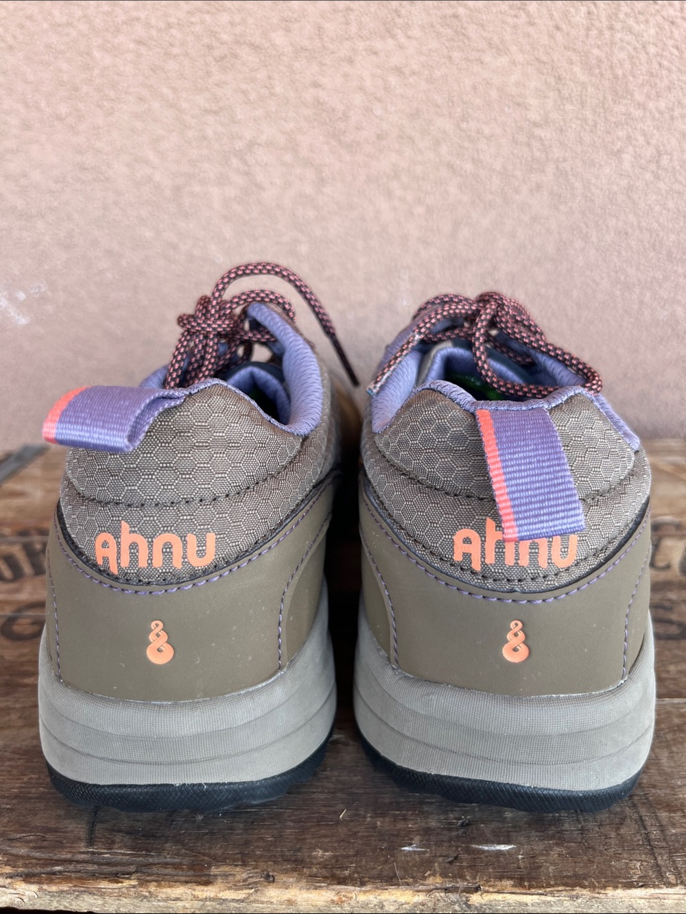AHNU F3016F Montara ll women’s hiking shoes - Picture 2 of 9